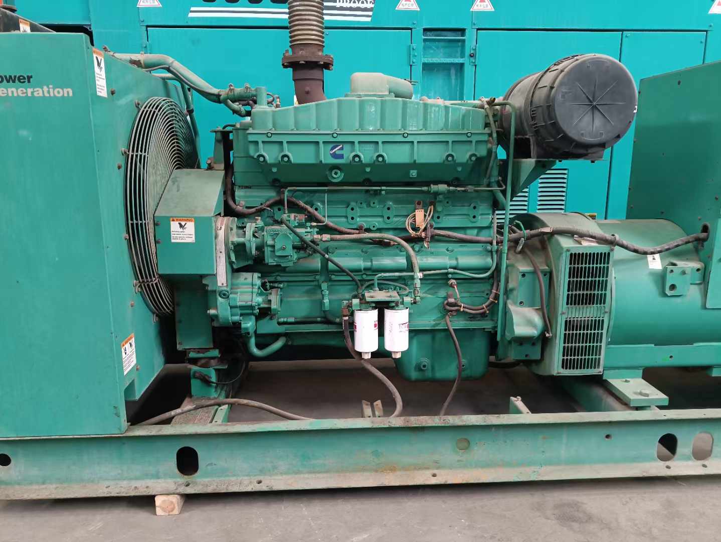 西林过载会对 600kW 柴油发电机组造成哪些损害?